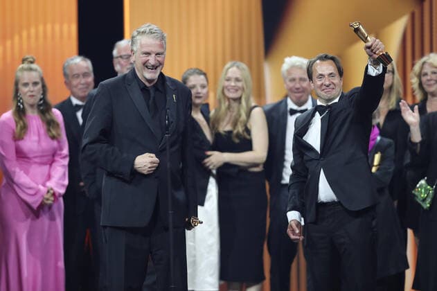 Deutscher Filmpreis 2022 Preisträger:in BESTER SPIELFILM GOLD LIEBER THOMAS bei der Verleihung der Lola - Deutscher Filmpreis 2022 im Palais am Funkturm in Berlin 24.06.2022 Copyright: xEventpressx