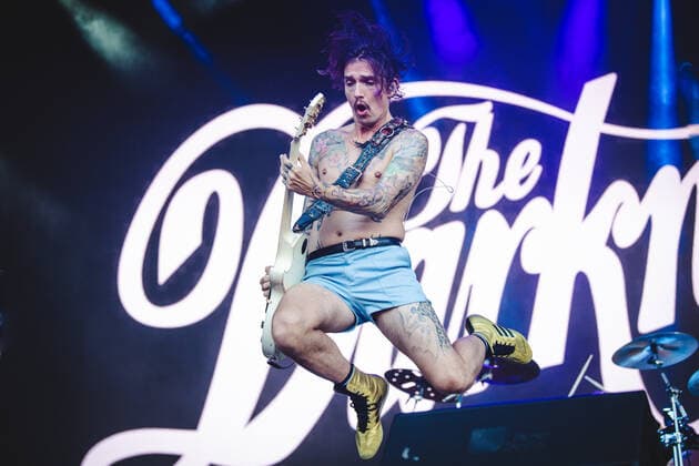 The Darkness live at Tons of Rock 2022, Oslo, Norway Oslo, Norway. 24th, June 2022. The British rock band The Darkness performs a live concert during the Norwegian music festival Tons of Rock 2022 in Oslo. Here vocalist and guitarist Justin Hawkins is seen live on stage. Oslo Norway  Copyright: xGonzalesxPhoto Jan-ErikxEriksenx