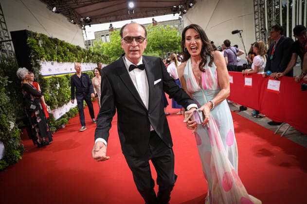 Deutscher Filmpreis 2022 Herbert Knaup mit Ehefrau Christiane Knaup Deutscher Filmpreis 2022 Verleihung im Palais am Funkturm in Berlin Copyright: xEventpressxFuhrx