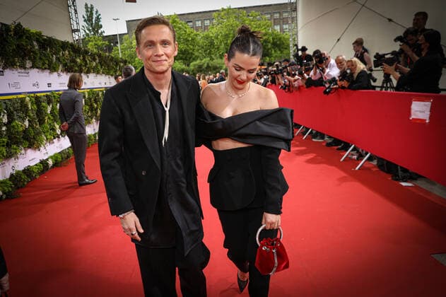 Deutscher Filmpreis 2022 Matthias Schweighöfer mit Ruby O. Fee Deutscher Filmpreis 2022 Verleihung im Palais am Funkturm in Berlin Copyright: xEventpressxFuhrx