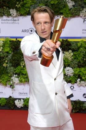 Alexander Scheer bei der 72. Verleihung des Deutschen Filmpreises 2022 im Palais am Funkturm in der Messe Berlin. Berlin, 24.06.2022