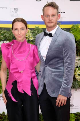 Katharina Schüttler und Patrick Güldenberg bei der 72. Verleihung des Deutschen Filmpreises 2022 im Palais am Funkturm in der Messe Berlin. Berlin, 24.06.2022