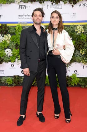 Maximilian Befort und Luise Befort bei der 72. Verleihung des Deutschen Filmpreises 2022 im Palais am Funkturm in der Messe Berlin. Berlin, 24.06.2022