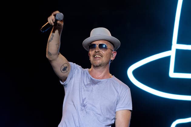 26.6.2022 Donauinselfest 2022 26.6.2022 Sänger und Rapper Jan Delay auf der Bühne bei seinem Konzert in Wien Wien
