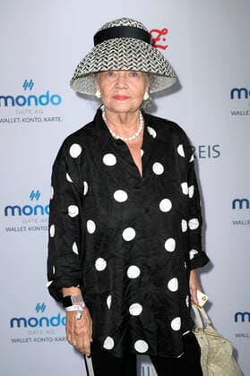 Ulla Klingbeil bei der außerordentlichen Verleihung vom B.Z. Kulturpreis 2022 im Kino International. Berlin, 26.06.2022