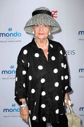 Ulla Klingbeil bei der außerordentlichen Verleihung vom B.Z. Kulturpreis 2022 im Kino International. Berlin, 26.06.2022