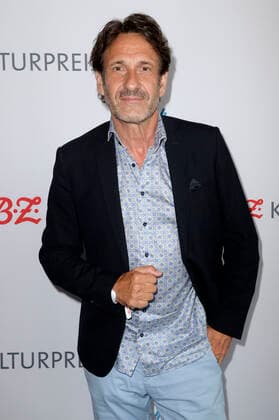 Falk-Willy Wild bei der außerordentlichen Verleihung vom B.Z. Kulturpreis 2022 im Kino International. Berlin, 26.06.2022