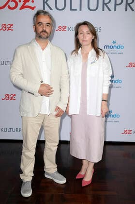 Mehmet Bahadir Er und Maryna Er Gorbach bei der außerordentlichen Verleihung vom B.Z. Kulturpreis 2022 im Kino International. Berlin, 26.06.2022