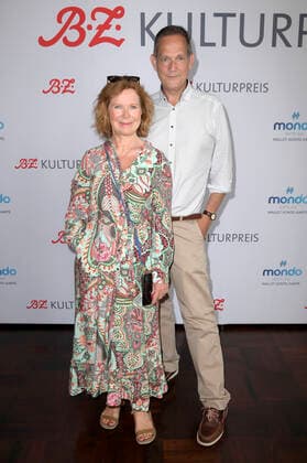 Marion Kracht und Klaus-Peter Grap bei der außerordentlichen Verleihung vom B.Z. Kulturpreis 2022 im Kino International. Berlin, 26.06.2022