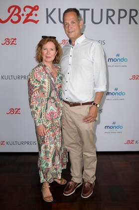 Marion Kracht und Klaus-Peter Grap bei der außerordentlichen Verleihung vom B.Z. Kulturpreis 2022 im Kino International. Berlin, 26.06.2022