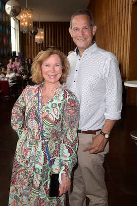 Marion Kracht und Klaus-Peter Grap bei der außerordentlichen Verleihung vom B.Z. Kulturpreis 2022 im Kino International. Berlin, 26.06.2022