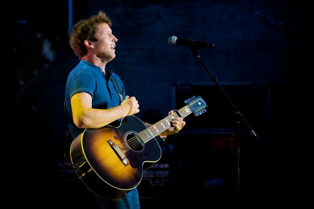 James Blunt James Blunt live concert at Anfiteatro del Vittoriale in Gardone Riviera Brescia Italy June, 27 2022 Gardone Riviera provincia di Brescia Italy  Copyright: xAndreaxRipamontix originalFilename: ripamonti-jamesblu220627_npBm4.jpg