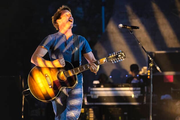 James Blunt James Blunt live concert at Anfiteatro del Vittoriale in Gardone Riviera Brescia Italy June, 27 2022 Gardone Riviera provincia di Brescia Italy  Copyright: xAndreaxRipamontix originalFilename: ripamonti-jamesblu220627_npHrq.jpg