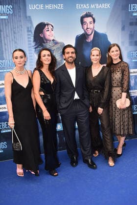 Bilder des Jahres 2022, Entertainment 06 Juni Entertainment Themen der Woche KW26 Entertainment Bilder des Tages Peri Baumeister, Lucie Heinze, Elyas M Barek, Anika Decker und Alexandra Maria Lara bei der Liebesdings Film Premiere am 28.06.2022 in Berlin Liebesdings Filmpremiere in Berlin *** Peri Baumeister, Lucie Heinze, Elyas M Barek, Anika Decker and Alexandra Maria Lara at the Liebesdings Film Premiere on 28 06 2022 in Berlin Liebesdings Film Premiere in Berlin 