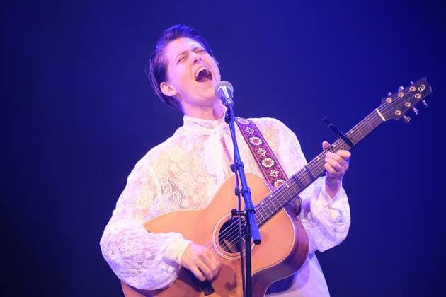 28.06.2022 xkhx Kassel Kulturzelt Konzert Kat Frankie australische Singer-Songwriterin und Gitarristin