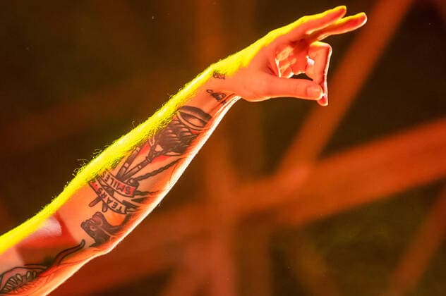 detail of Gemitaiz s tattoos during Gemitaiz Summer Tour 2022, Italian singer Music Concert in Padova, Italy, June 28 2022
