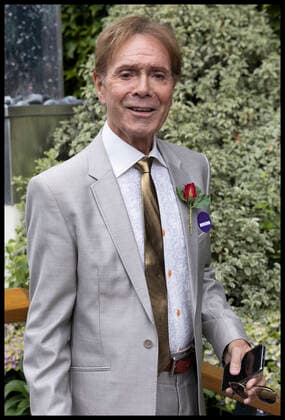 . 30 06 2022. London, United Kingdom. Sir Cliff Richard arriving on day four of the Wimbledon Tennis Championships in London.  xStephenxLockx xi-Imagesx IIM-23566-0017
