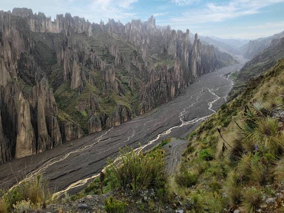 Creative Highlights World Breathtaking aerial view of town located in mountainous valley with scenic rocky jagged cliffs on sunny day in La Paz TheTrioStudio_ValleDeLasAnimasLaPazBolivia_00002.jpg Copyright: xThexTrioxStudiox Model Released