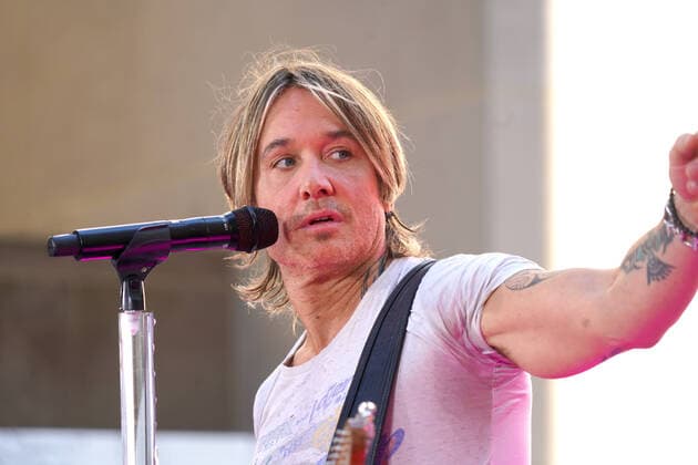 June 30, 2022, New York, NY, USA: KEITH URBAN performs at the Citi Concert Series on the Today Show,.Rockefeller Plaza, NYC.June 30, 2022. New York USA - ZUMAms4_ 20220630_zaf_ms4_007 Copyright: xSoniaxMoskowitzxGordonx