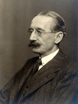 William Habgood. Photograph by Elliott & Fry Ltd. Copyright: xpiemagsx