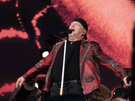 Vasco Rossi Performs In Turin, Italy Vasco Rossi performs live in Turin, Italy, on June 30, 2022. Turin ITA Italy  Copyright: xLorisxRosellix originalFilename: roselli-notitle220630_npJDi.jpg