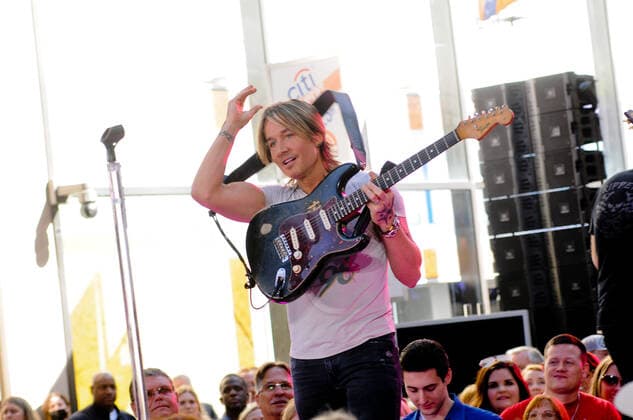 June 30, 2022, New York, United States: Keith Urban performs on the Today TV Show at Rockerfeller Center in New York City. New York United States - ZUMAs197 20220630_zaa_s197_065 Copyright: xEfrenxLandaosx