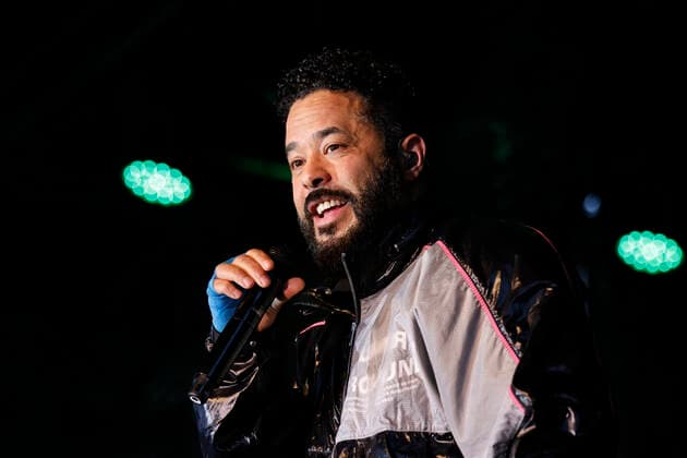 Sänger Adel Tawil bei seinem Konzert im Kölner Tanzbrunnen. Köln, 30.06.2022 NRW Deutschland Copyright: xChristophxHardtx