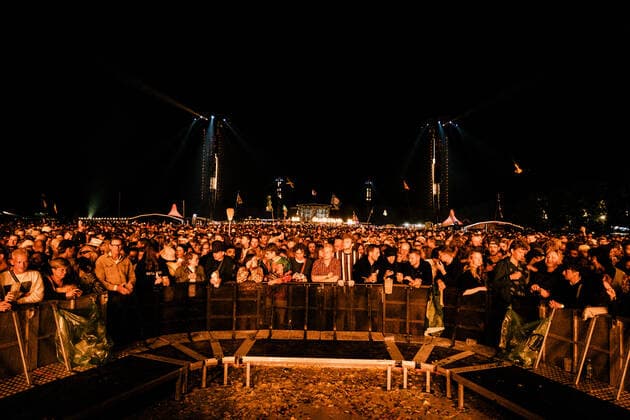 The Blaze live at Roskilde Festival 2022, Roskilde, Denmark Roskilde, Denmark. 01st, July 2022. Concert goers attend a live concert with the French house duo The Blaze during the Danish music festival Roskilde Festival 2022 in Roskilde. Roskilde Denmark  Copyright: xGonzalesxPhoto MalthexIvarssonx