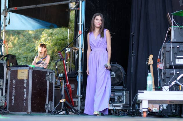 July 1, 2022, Madrid, Spain: Singer Ana Guerra performs at the Botanical Nights festival, in Madrid. Madrid Spain - ZUMAs197 20220701_zaa_s197_229 Copyright: xAtilanoxGarciax