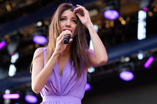 July 1, 2022, Madrid, Spain: Singer Ana Guerra performs at the Botanical Nights festival, in Madrid. Madrid Spain - ZUMAs197 20220701_zaa_s197_243 Copyright: xAtilanoxGarciax