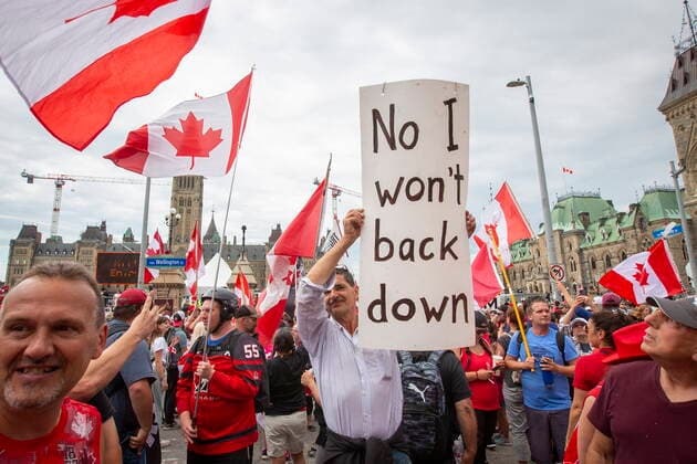 July 1, 2022, Ottawa, Ontario, Canada: People protest against COVID-19 health measures during Canada Day in Ottawa, Ontario, on Friday July 1, 2022. Ottawa Canada  - ZUMAc35_ 20220701_zaf_c35_166 Copyright: xLarsxHagbergx