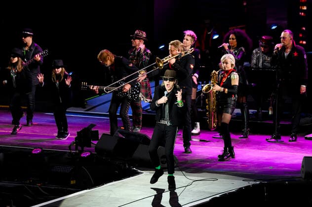 Konzert von Udo Lindenberg in der Berliner Waldbühne Udo Lindenberg gab am 01.07.2022 ein Konzert in der Berliner Waldbühne. Im Laufe seiner Tour Udopium Live 2022 ist Udo Lindenberg zwei Tage hintereinander in der Waldbühne, beide Konzerte sind restlos ausverkauft., Berlin Berlin Deutschland Westend