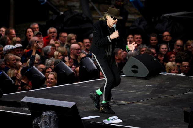 Konzert von Udo Lindenberg in der Berliner Waldbühne Udo Lindenberg gab am 01.07.2022 ein Konzert in der Berliner Waldbühne. Im Laufe seiner Tour Udopium Live 2022 ist Udo Lindenberg zwei Tage hintereinander in der Waldbühne, beide Konzerte sind restlos ausverkauft., Berlin Berlin Deutschland Westend