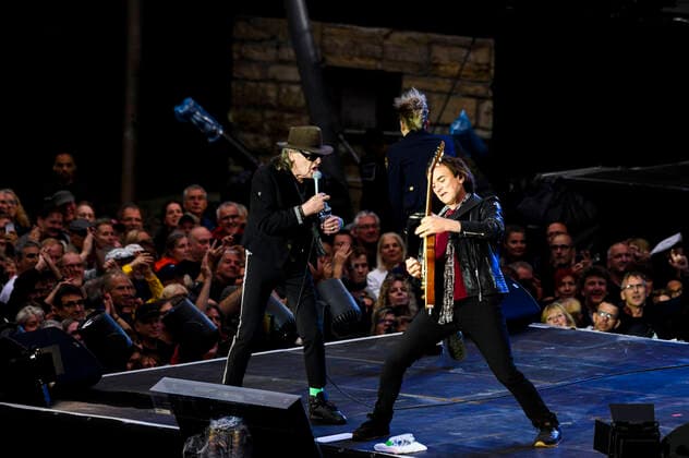 Bilder des Jahres 2022, Entertainment 07 Juli Entertainment Themen der Woche KW26 Entertainment Bilder des Tages Konzert von Udo Lindenberg in der Berliner Waldbühne Udo Lindenberg gab am 01.07.2022 ein Konzert in der Berliner Waldbühne. Im Laufe seiner Tour Udopium Live 2022 ist Udo Lindenberg zwei Tage hintereinander in der Waldbühne, beide Konzerte sind restlos ausverkauft., Berlin Berlin Deutschland Westend *** Concert of Udo Lindenberg in the Berlin Waldbühne Udo Lindenberg gave on 01 07 2022 a concert in the Berlin Waldbühne In the course of his tour Udopium Live 2022 is Udo Lindenberg two days in a row in the Waldbühne, both concerts are completely sold out , Berlin Berlin Germany Westend