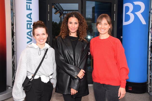 Darya Birnstiel Schauspielerin Nadine Menz Schauspelerin Mara Luka Schauspielerin Muenchen 01.07,2022 HFF-Foerderpreis Neues Kino Verleihung Muenchen