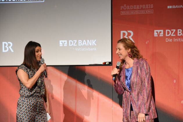 Sandra Riess Moderatorin Diana Iljine Filmfest Muenchen Muenchen 01.07,2022 HFF-Foerderpreis Neues Kino Verleihung Muenchen