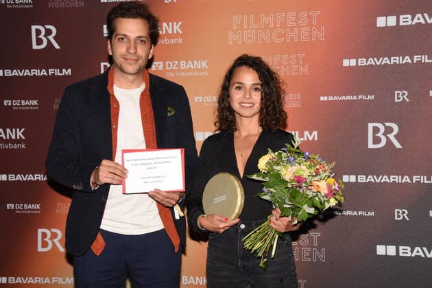 Entertainment Bilder des Tages Gregor Kuhlmann Prod. Naira Cavero Orihuel Regie Stv fuer Schauspiel-Preistraegerin Lena Schmidtke Muenchen 01.07,2022 HFF-Foerderpreis Neues Kino Verleihung Muenchen