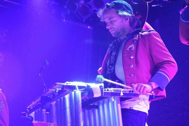 01.07..2022 xkhx Kassel Kulturzelt Konzert Techno Marching Band MEUTE elf Schlagzeuger und Hornisten aus Hamburg