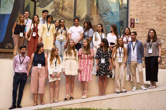 Bilder des Jahres 2022, Entertainment 07 Juli Entertainment Themen der Woche KW26 03-07-2022 Girona Princess Leonor and Princess Sofia visited the Dali theater museum in Figueres, Girona. No Spain Â  Copyright: xPPEx