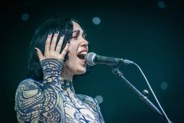 Kelly Lee Owens Roskilde, Denmark. 02nd, July 2022. The Welsh singer, musician and music producer Kelly Lee Owens performs a live concert during the Danish music festival Roskilde Festival 2022 in Roskilde. Roskilde Denmark  Copyright: xGonzalesxPhoto ErlingxBrodersenx