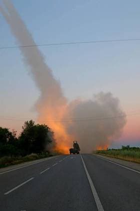 **RAW VIDEO AVAILABLE: CONTACT INFO@COVERMG.COM TO RECEIVE** On Monday (04uly2022) Ukraine s General Staff shared photos and a video of their troops using advanced U.S. M142 High Mobility Artillery Rocket Systems (HIMARS) to attack Russian targets in the Zaporizhzhia Oblast in the south of the country. The weapons systems recently arrived in Ukraine and with their high mobility, exceptional precision, and range of 70km (with existing ammunition) Ukraine?s leaders hope they can help them push back Russian forces in the South and East of the country. Where: Zaporizhzhia, Zaporizhzhia Oblast, Ukraine When: 04 Jul 2022 Credit: Armed Forces of Ukraine Cover Images **EDITORIAL USE ONLY. MATERIALS ONLY TO BE USED IN CONJUNCTION WITH EDITORIAL Copyright: xx 51753810 EDITORIAL USE ONLY. NOT FOR USE BY NEWSPAPERS BASED IN THE UK.