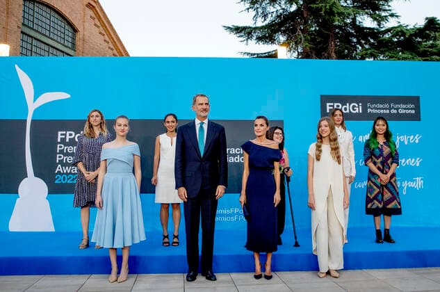 04-07-2022 Girona Queen Letizia and King Felipe and Princess Leonor and Princess Sofia at the 2022 Princess of Girona foundation awards ceremony in Barcelona. Â  Copyright: xPPEx