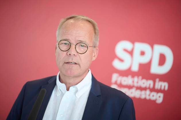 Berlin, Matthias Miersch gibt Pressekonferenz im Bundestag Matthias Miersch (Stellvertretende Vorsitzende SPD Fraktion) während der Pressekonferenz vor der SPD Fraktionssitzung im Deutschen Bundestag am 05.07.2022 in Berlin. Berlin Bundestag Berlin Deutschland *** Berlin, Matthias Miersch gives press conference in the Bundestag Matthias Miersch Deputy Chairman SPD parliamentary group during the press conference before the SPD parliamentary group meeting in the German Bundestag on 05 07 2022 in Berlin Berlin Bundestag Berlin Germany