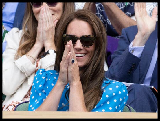 . 05 07 2022. London, United Kingdom. Prince William and Kate Middleton, the Duke and Duchess of Cambridge watch the Djokovic game from the Royal Box on day nine of the Wimbledon Tennis Championships in London.  xStephenxLockx xi-Imagesx IIM-23583-0126
