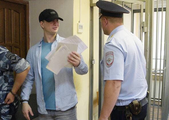 Russia US Citizen Trial 8230798 06.07.2022 28-year-old US citizen Robert Gilman, accused of using violence against a police officer, is seen after a court hearing on his case in the Central District Court, in Voronezh, Russia. Andrey Arhipov Sputnik Voronezh Russia  Copyright: xAndreyxArhipovx