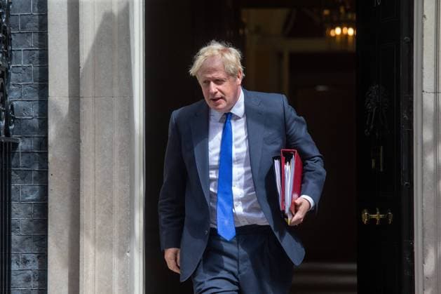 July 6, 2022, London, England, United Kingdom: UK Prime Minister BORIS JOHNSON leaves 10 Downing Street ahead of the weekly Prime MinisterÃ¢â‚¬â ¢s Questions session in the House of Commons amid resignations from his government. London United Kingdom - ZUMAs262 20220706_zip_s262_067 Copyright: xTayfunxSalcix