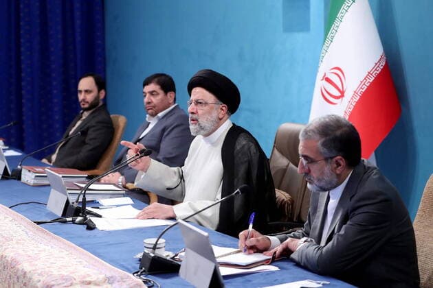 News Themen der Woche KW27 July 6, 2022, Tehran, Tehran, Iran: Iranian president EBRAHIM RAISI (2-R) attends a cabinet meeting in Tehran, Iran. Tehran Iran - ZUMAi98_ 20220706_zih_i98_021 Copyright: xIranianxPresidencyx