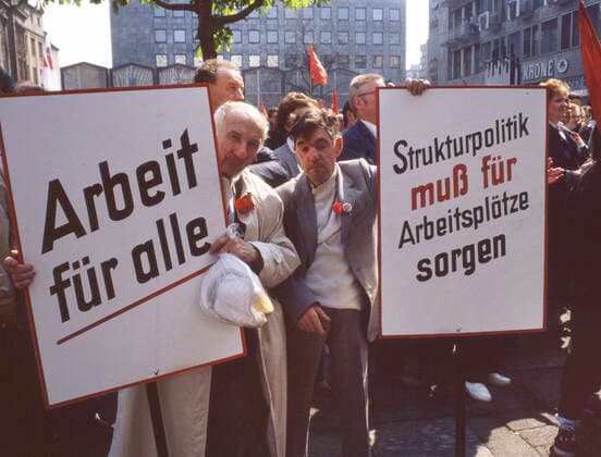 Menschen,Orte und Ereignisse im Jahr 1989-90 Dortmund. DGB-Demonstration und Kundgebung zum 1.5.1989. NRW *** People,places and events in 1989 90 Dortmund DGB demonstration and rally on 1 5 1989 NRW
