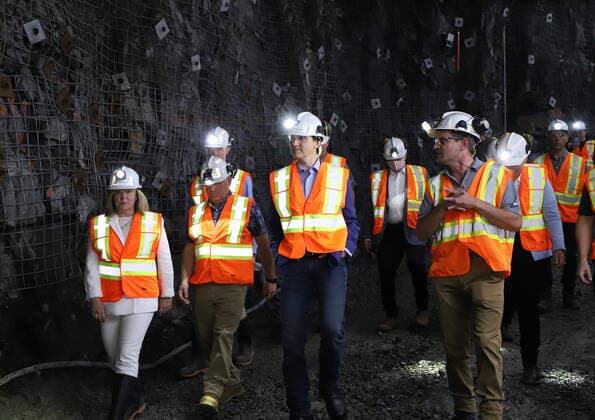 July 7, 2022, Sudbury, ON, CANADA: Prime Minister Justin Trudeau tours MacLean Engineering in Sudbury, Ont., Thursday, July 7, 2022. Trudeau toured the engineering shop and the underground test facility. Sudbury CANADA  - ZUMAc35_ 20220707_zaf_c35_020 Copyright: xGinoxDonatox