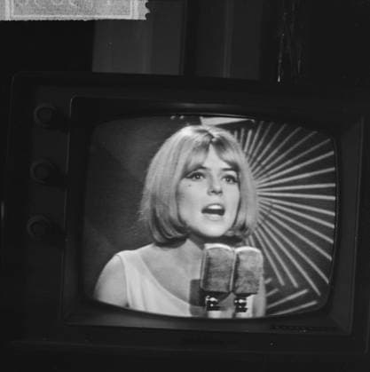 Anefo photo collection. Eurovision Song Contest 1965 in Naples. Recording from television. France Gall. March 21, 1965 Copyright: xpiemagsx pienatarchpart216092021-25179 !ACHTUNG AUFNAHMEDATUM GESCHÄTZT!